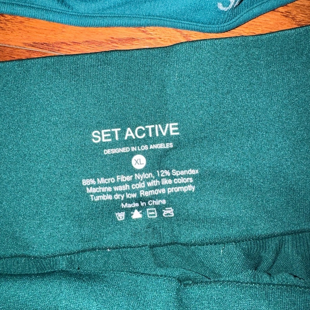 Set active Green Sports Bra and Leggings Set size XL - Picture 5 of 5